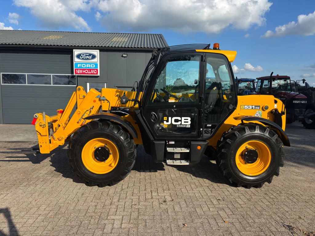 JCB 531-70 low hours
