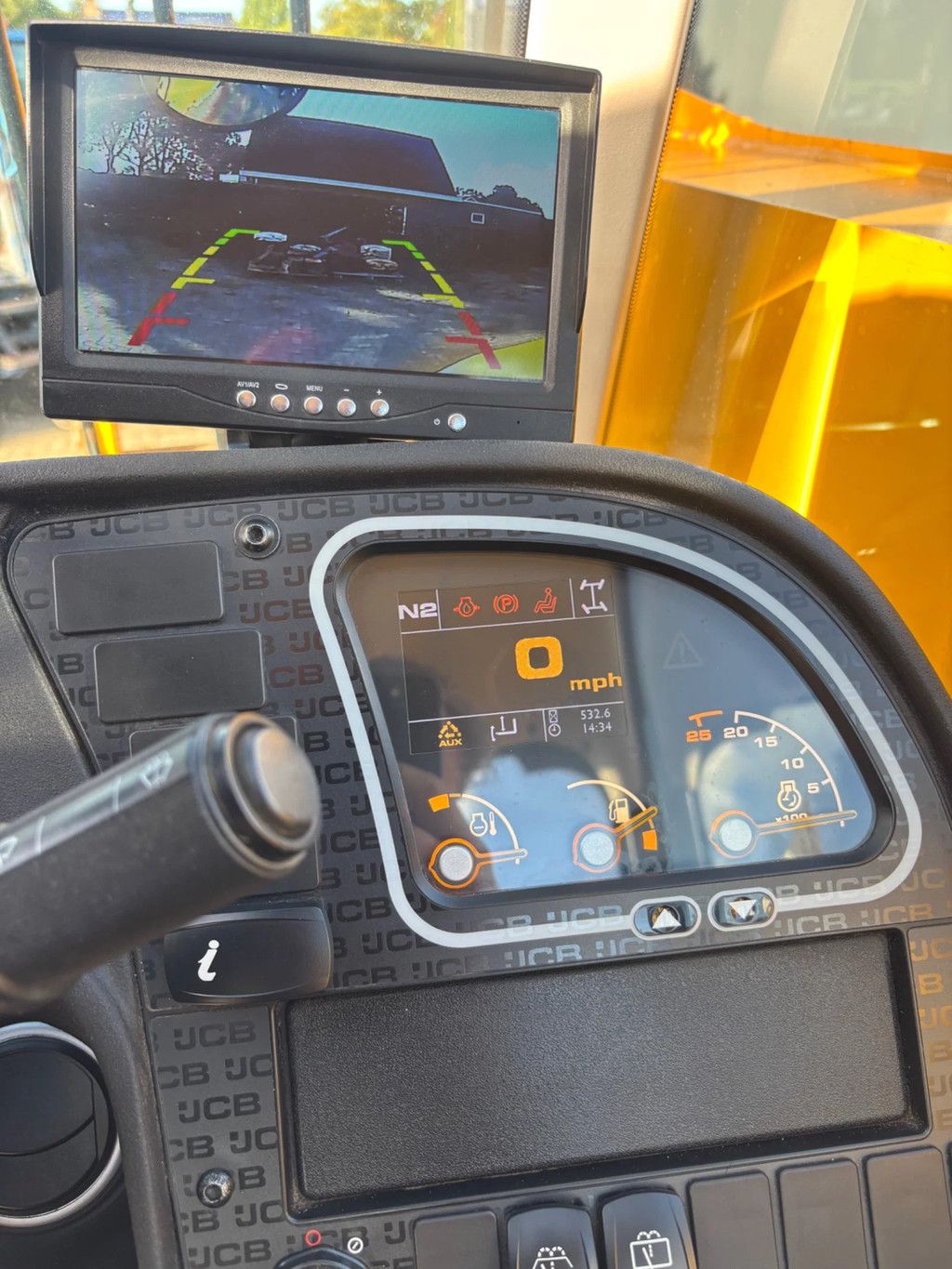 JCB 531-70 low hours