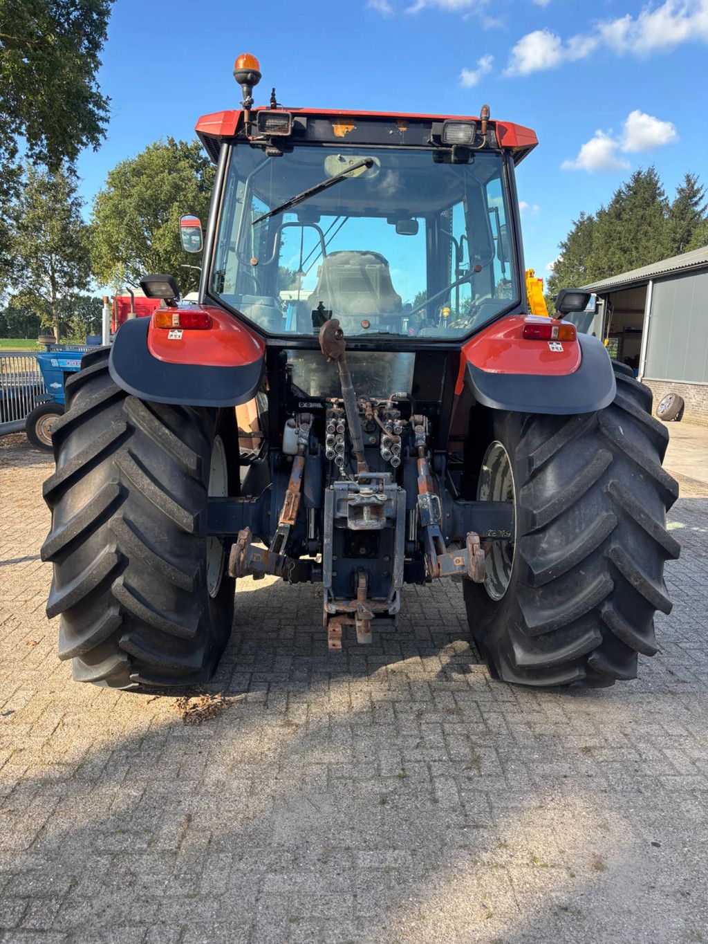 New Holland M160