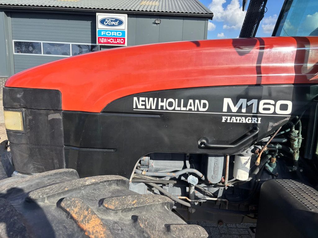 New Holland M160