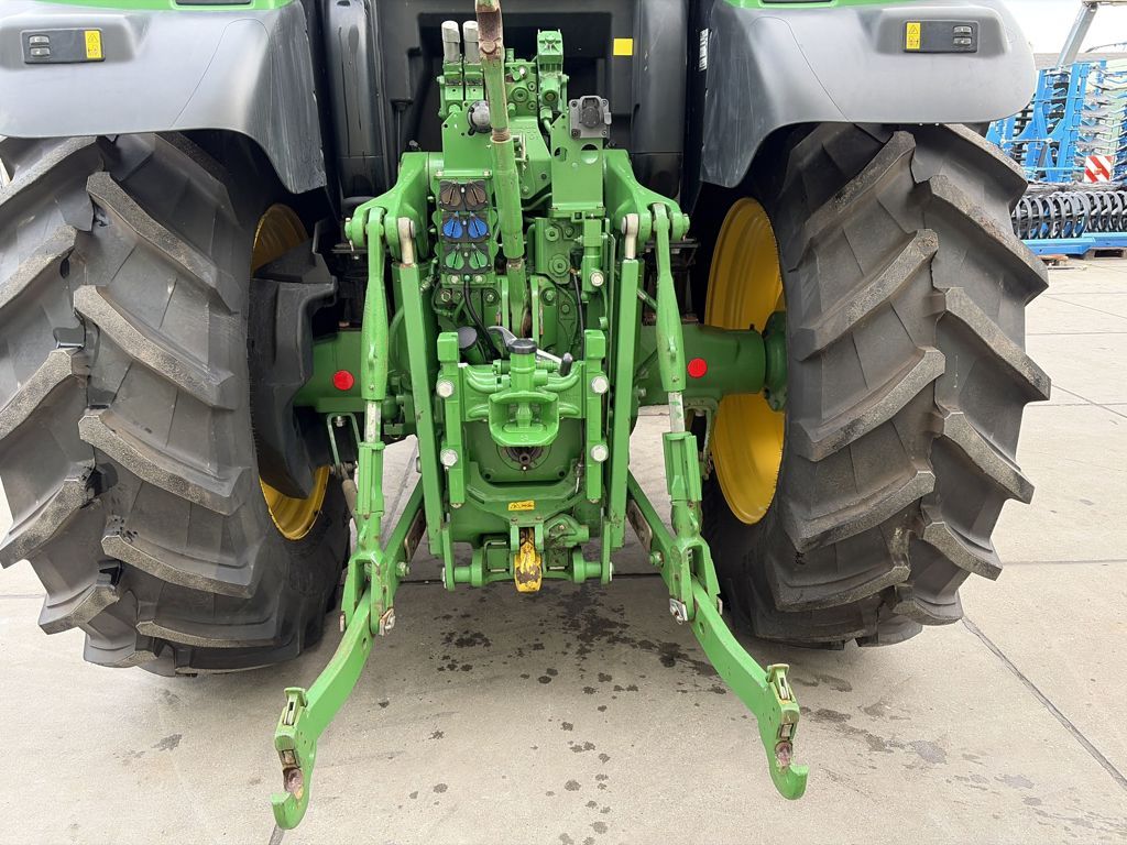 John Deere 6145R PQ