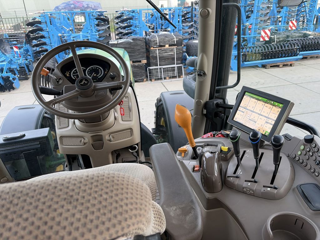 John Deere 6145R PQ