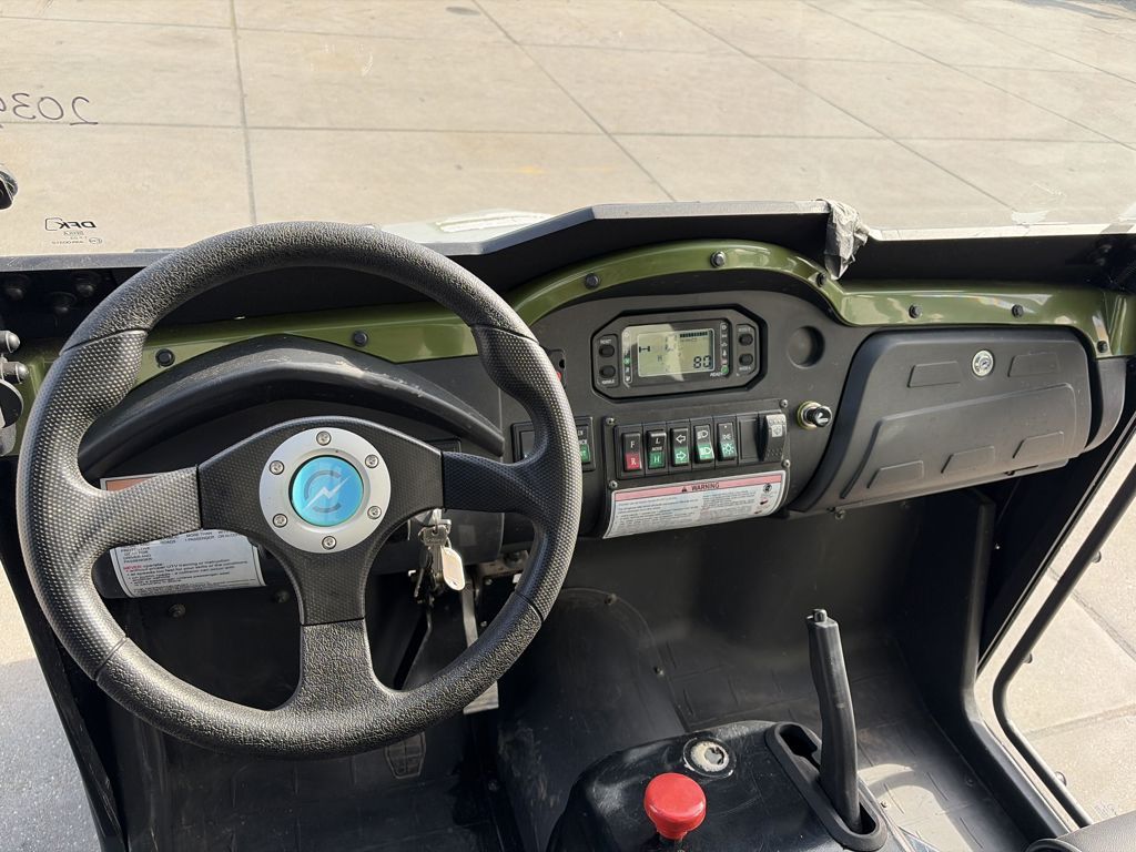 Nipper Nipper Electric UTV Buggy