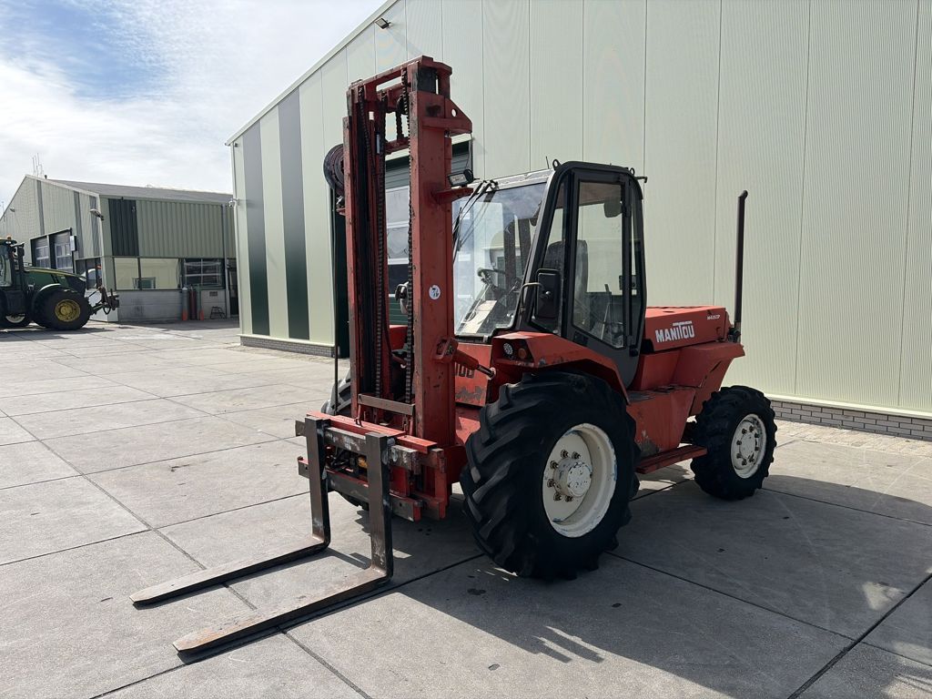 Manitou M 426 CP ruwterreinheftruck