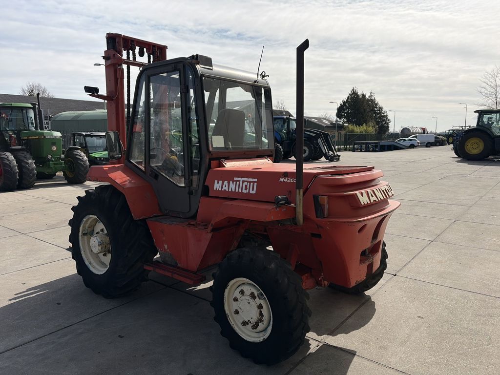 Manitou M 426 CP ruwterreinheftruck