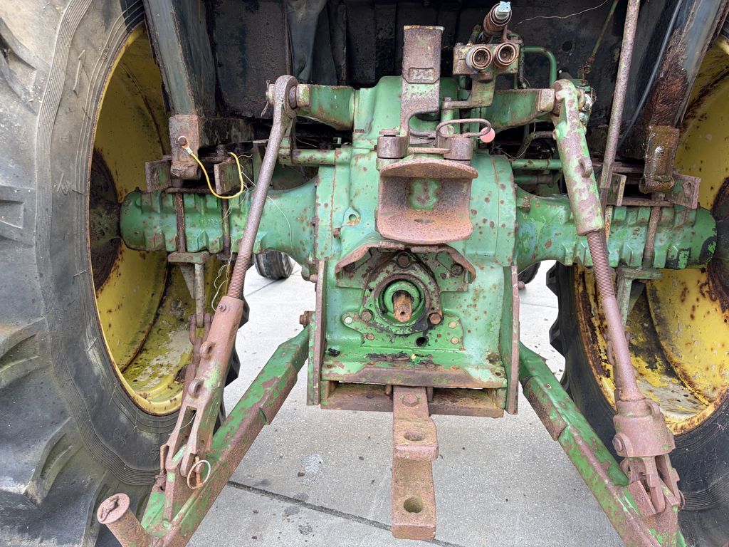 John Deere 2030