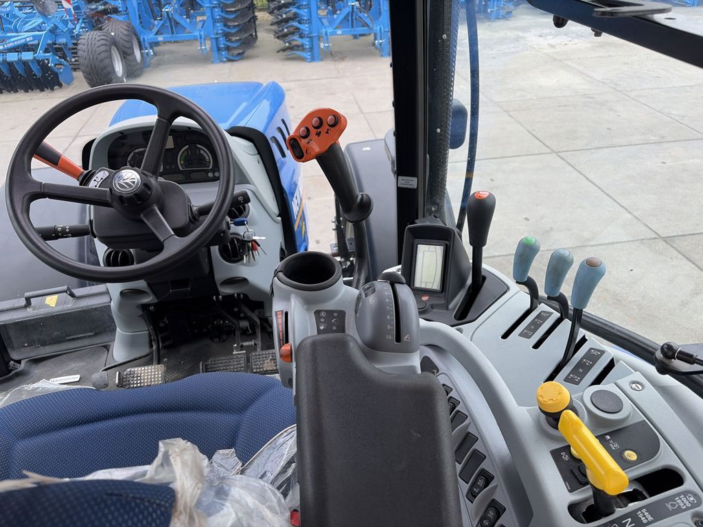 New Holland T6.155 EC