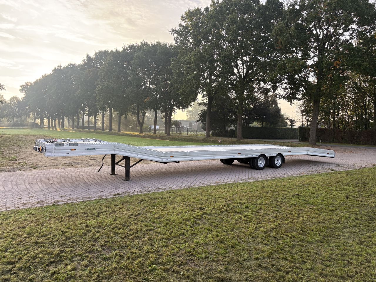 Be oplegger 8 TON ambulance auto transporter Veldhuizen
