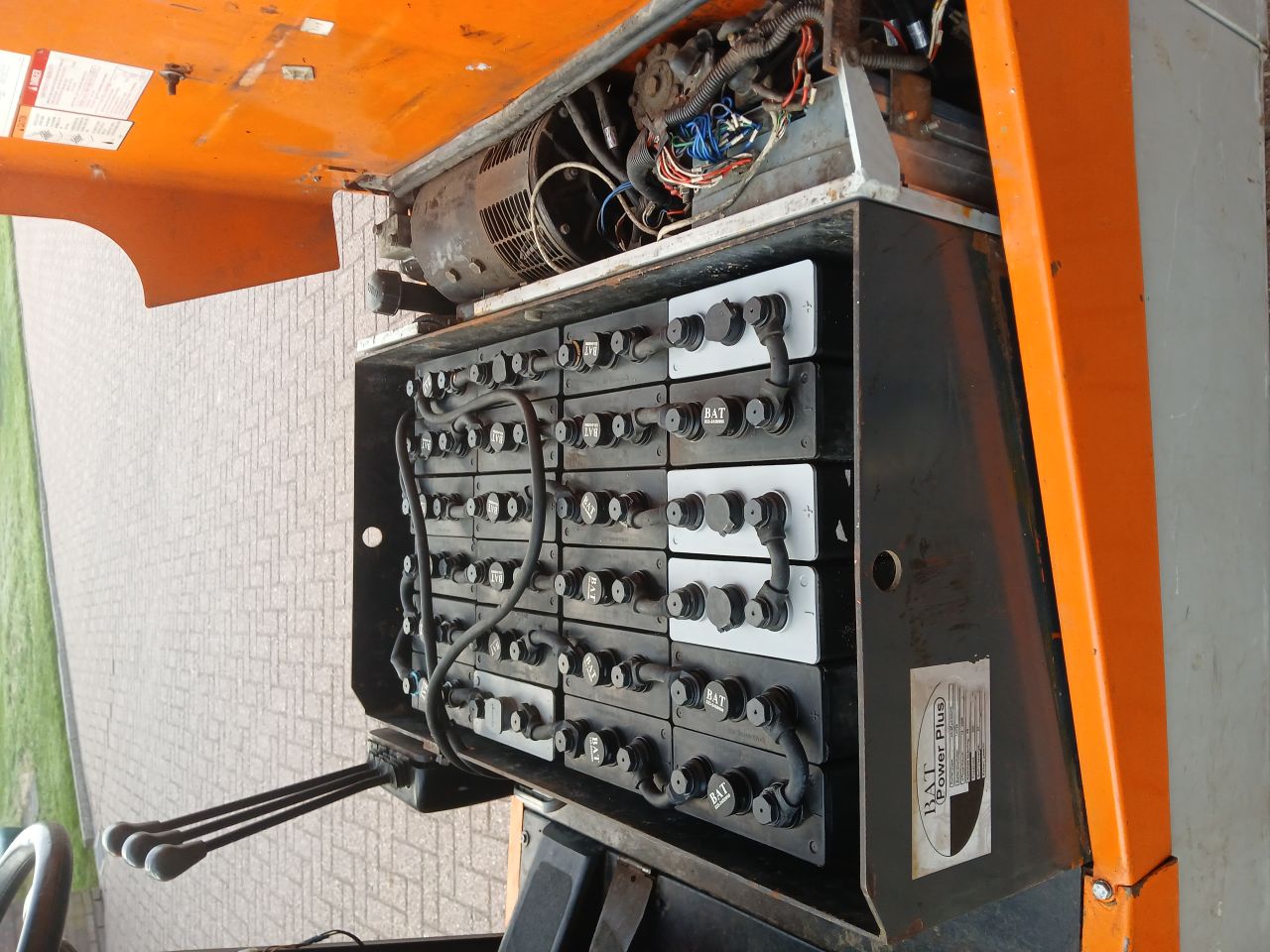 Halla h3f18t /side shift / driedelig mast