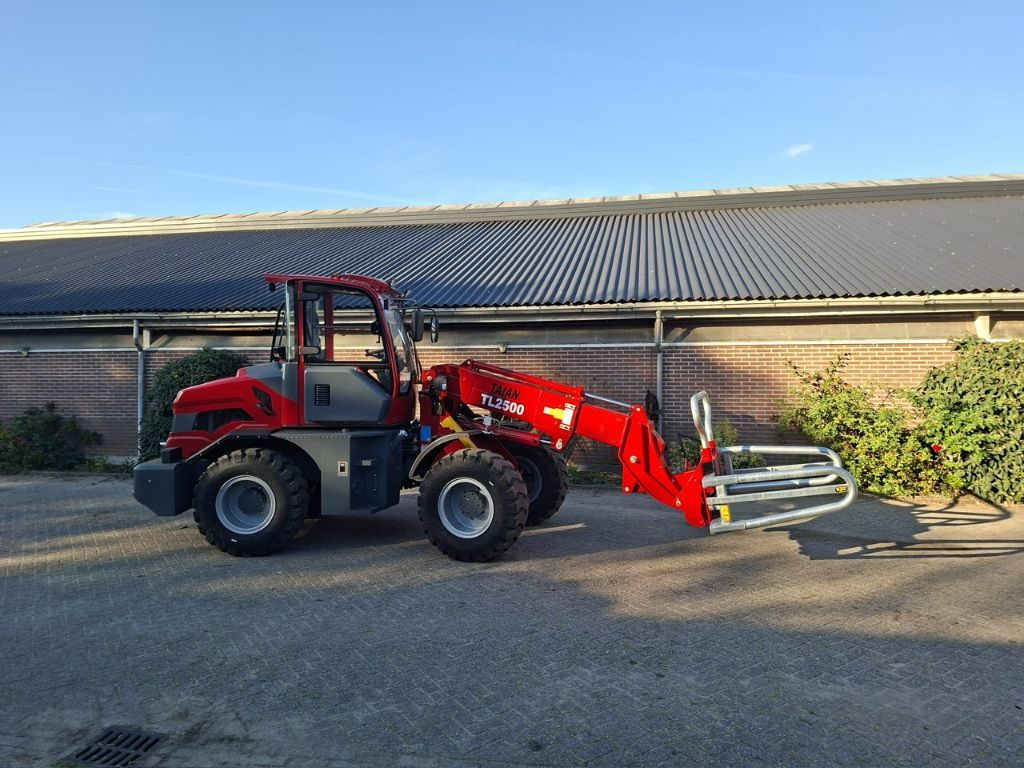 Nieuwe TAIAN TL2500 Telescooplader Shovel. Hefhoogte 4.65m.