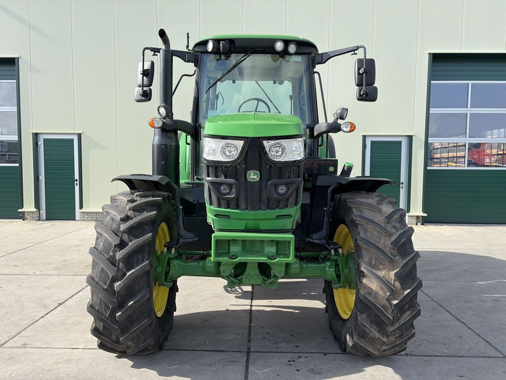 John Deere 6120M AQ TLS