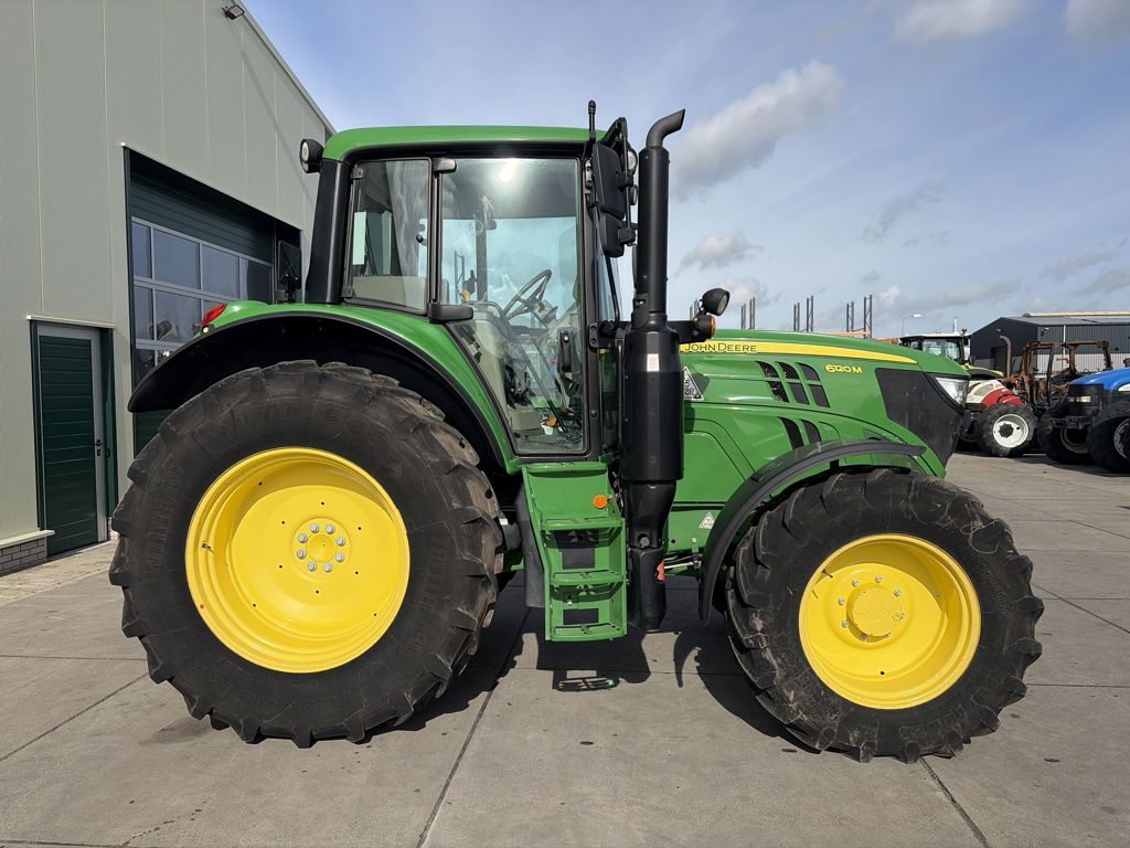 John Deere 6120M AQ TLS