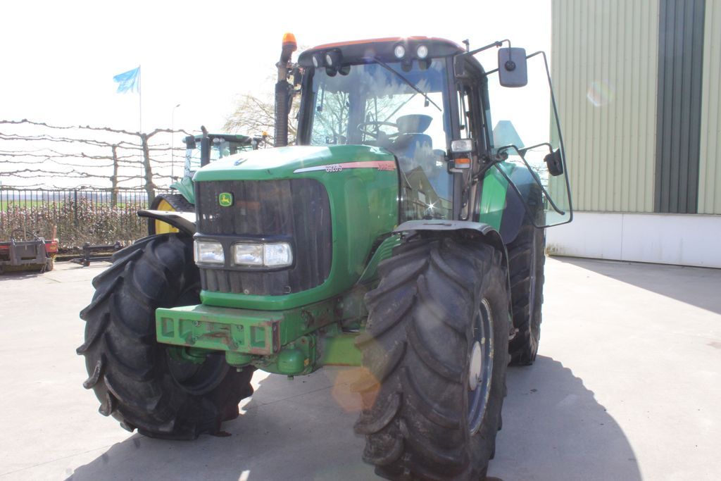 John Deere 6000- 20 6 cyl.