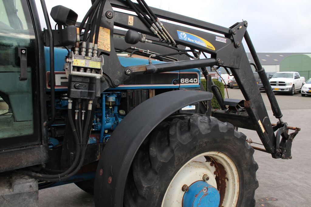 New Holland 40 Series