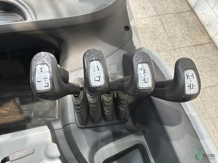 Heftrucks Elektrisch Still RX20-20P 2021 Urenstand 3460