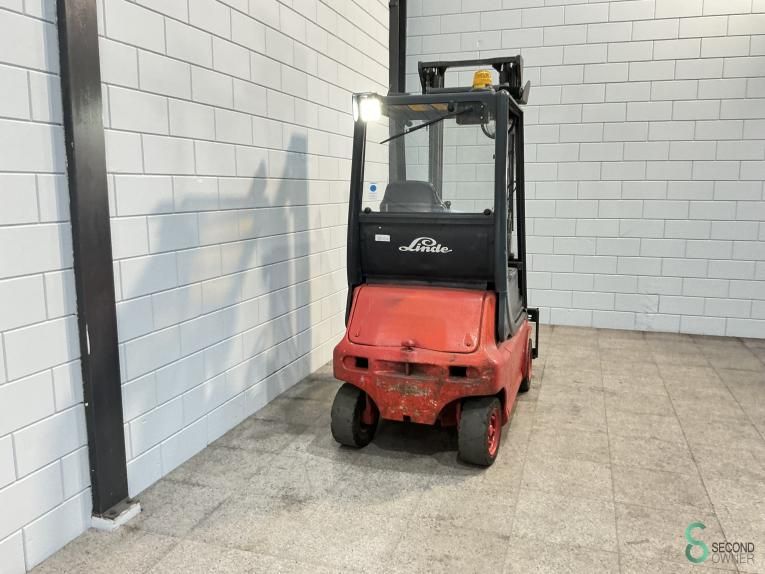 Heftrucks Elektrisch Linde E16P 1998