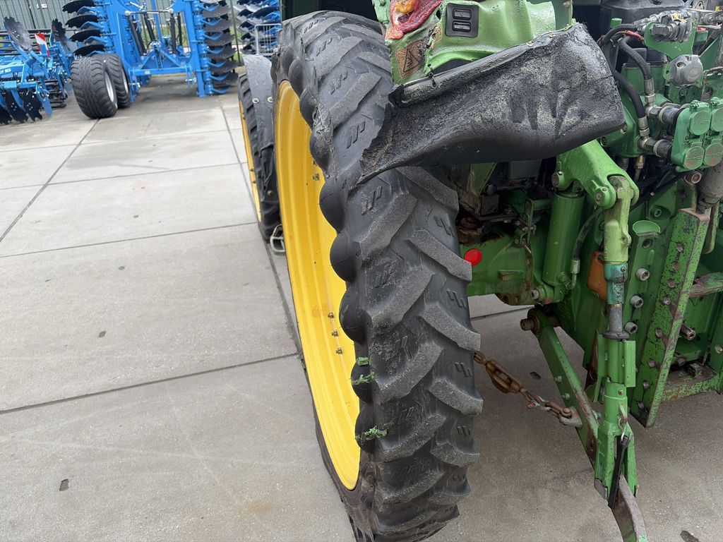 John Deere 6110 PowerQuad