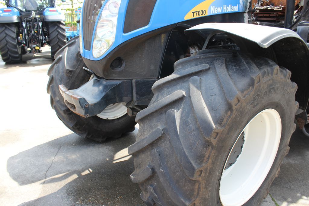 New Holland T7000 Series