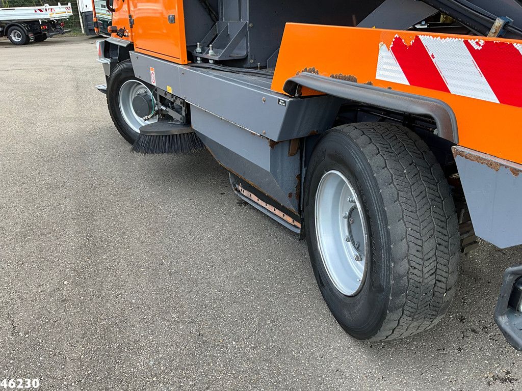 DULEVO 6000T Euro 6 with 3-rd brush