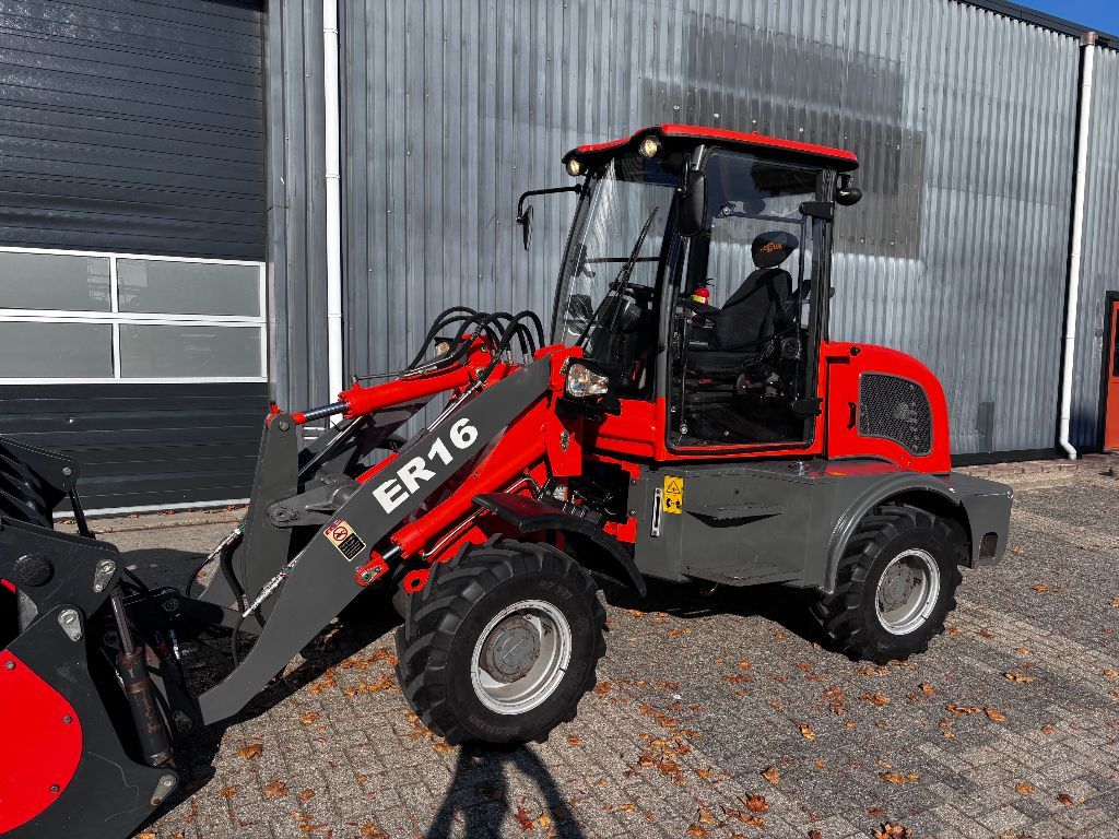 Nette EVERUN ER16 Kniklader/Shovel. Kenteken, 3 aanbouwdelen!