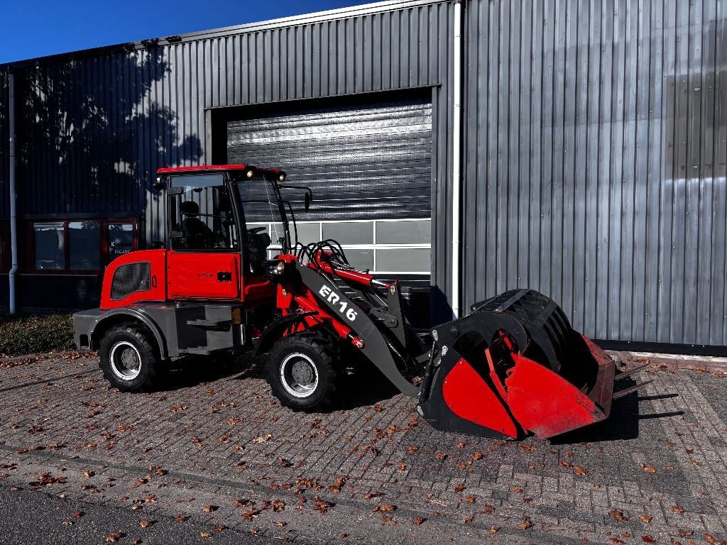 Nette EVERUN ER16 Kniklader/Shovel. Kenteken, 3 aanbouwdelen!