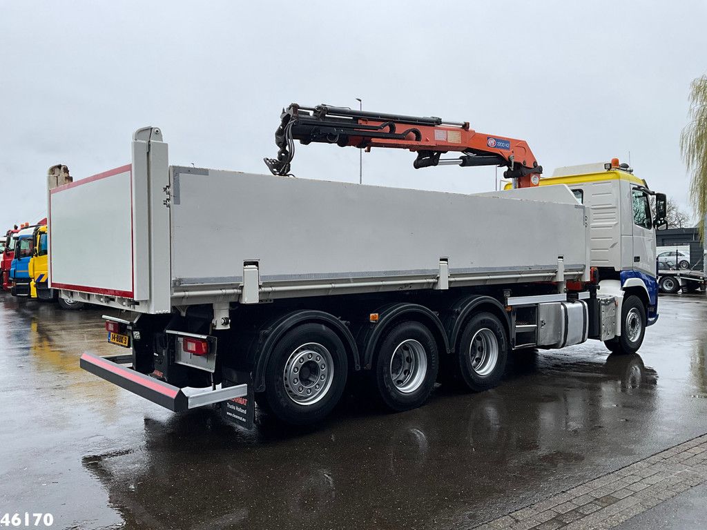 Volvo FH 420 8x4 HMF 22 Tonmeter laadkraan