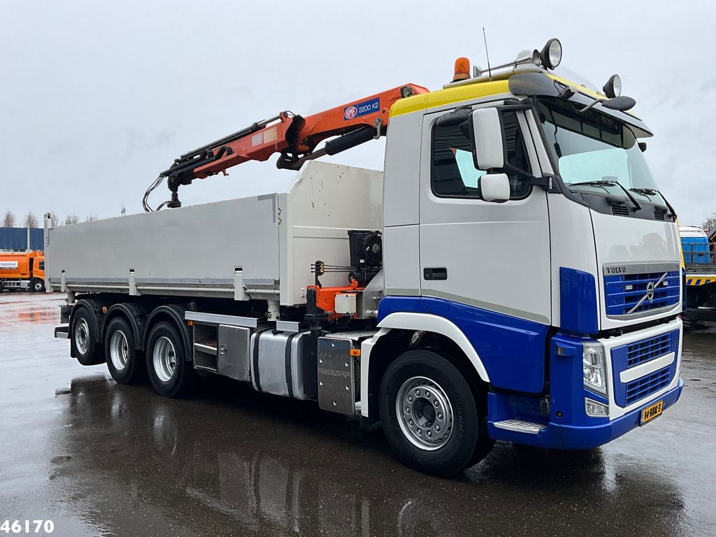 Volvo FH 420 8x4 HMF 22 Tonmeter laadkraan