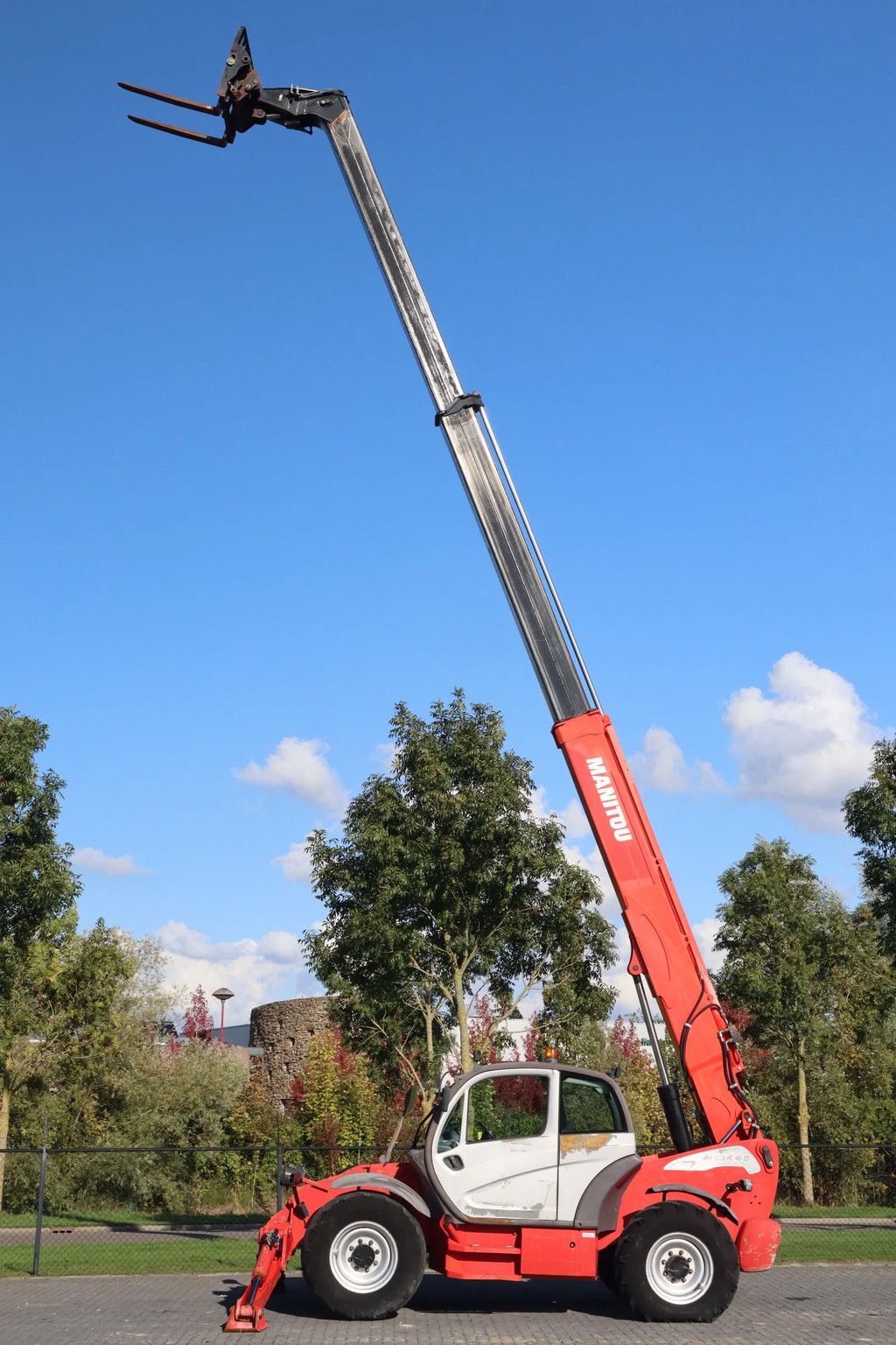 Manitou MT 1440 | FORKS | HOOK | BUCKET