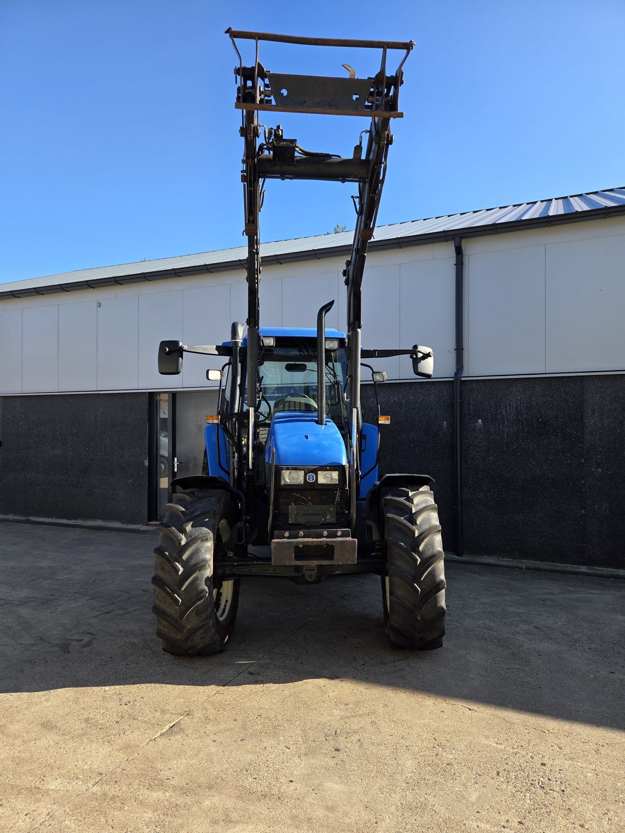New Holland TS 90 SLE 4WD met voorlader