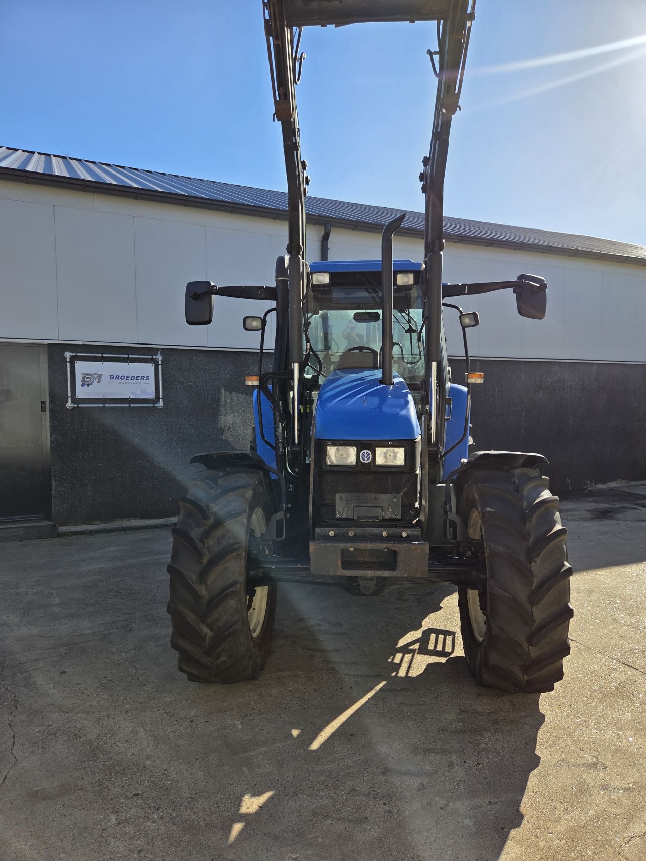 New Holland TS 90 SLE 4WD met voorlader