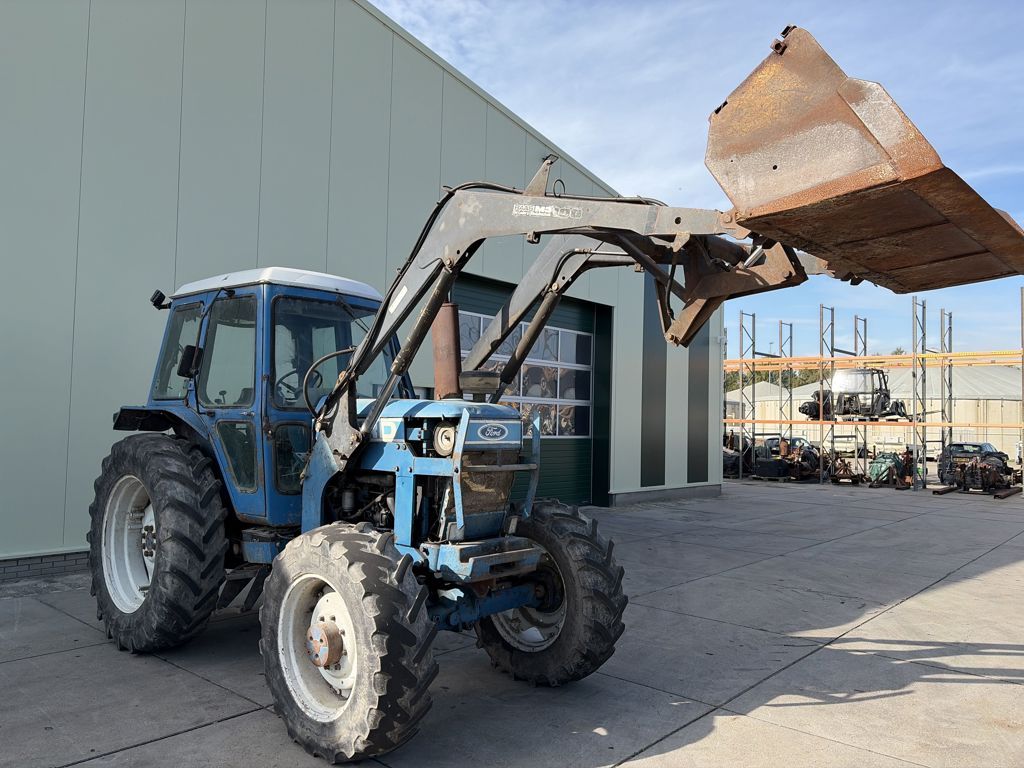Ford 6710 4wd front loader