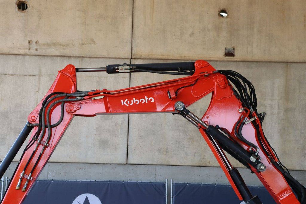 Raupenbagger Kubota KX080-4a Diesel 46,5 kW 2017