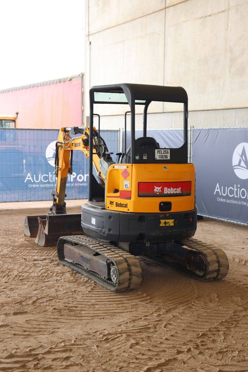 Crawler excavator Bobcat E26 Diesel 15.3kW 2018