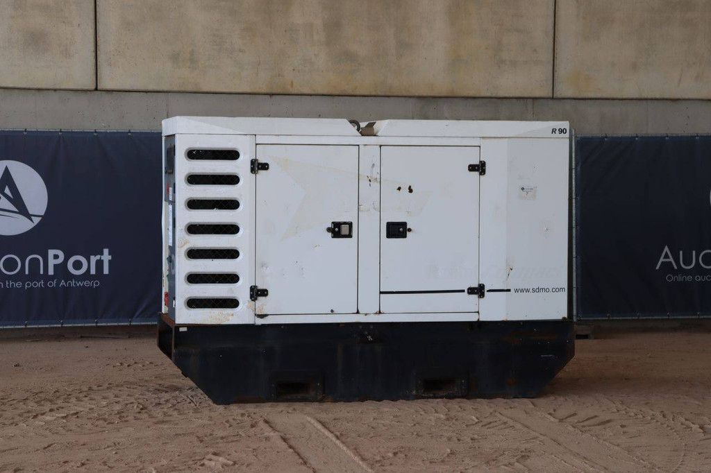 Generator SDMO R90 Diesel 80kVA