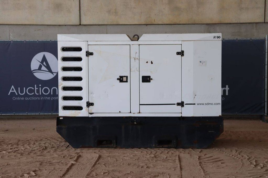 Generator SDMO R90 Diesel 80kVA