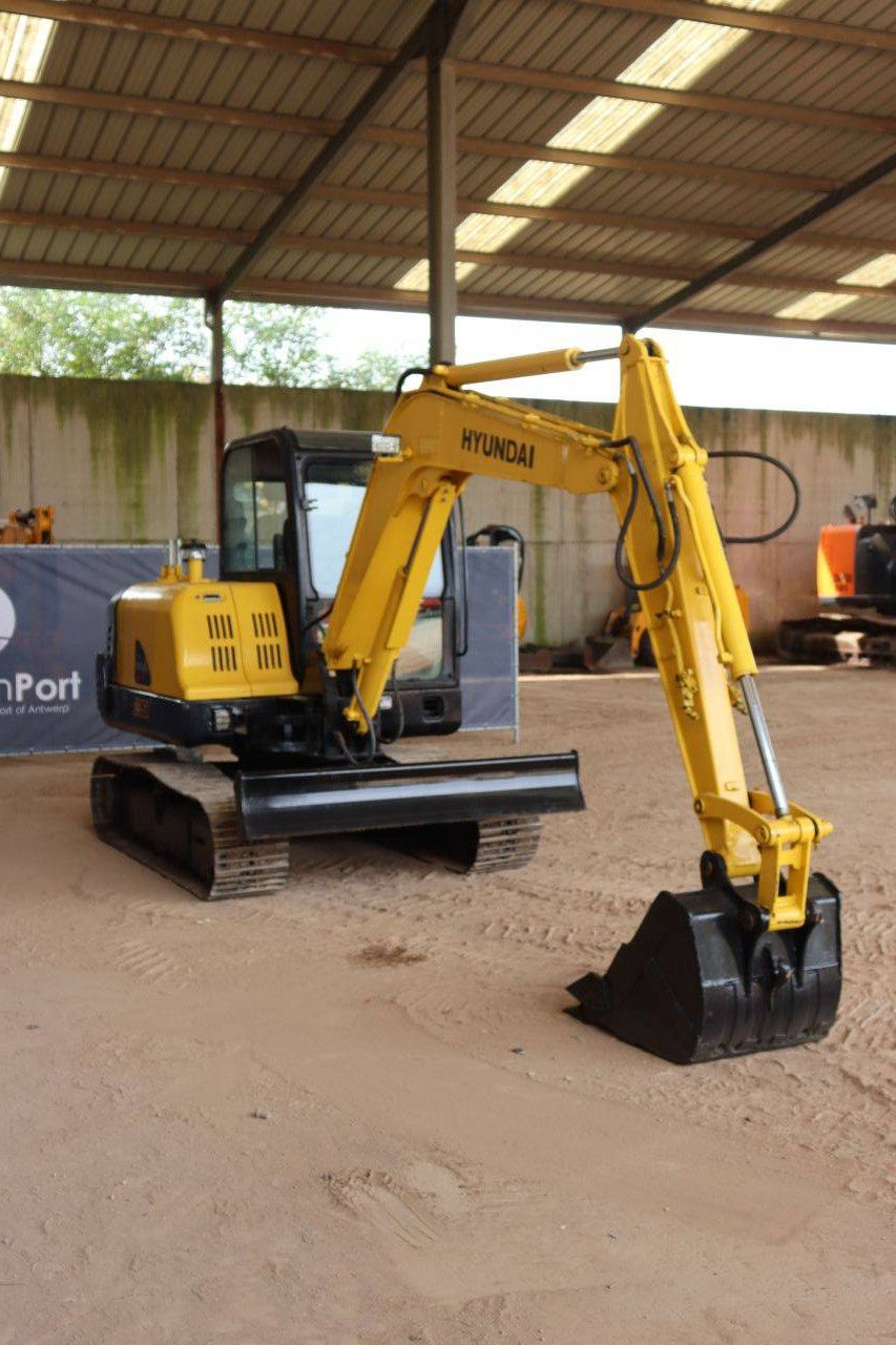 Crawler excavator Hyundai R60-7 Diesel 40kW 2012