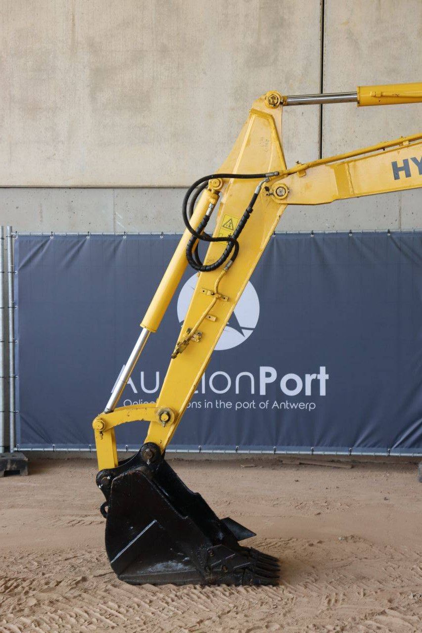 Crawler excavator Hyundai R60-7 Diesel 40kW 2012