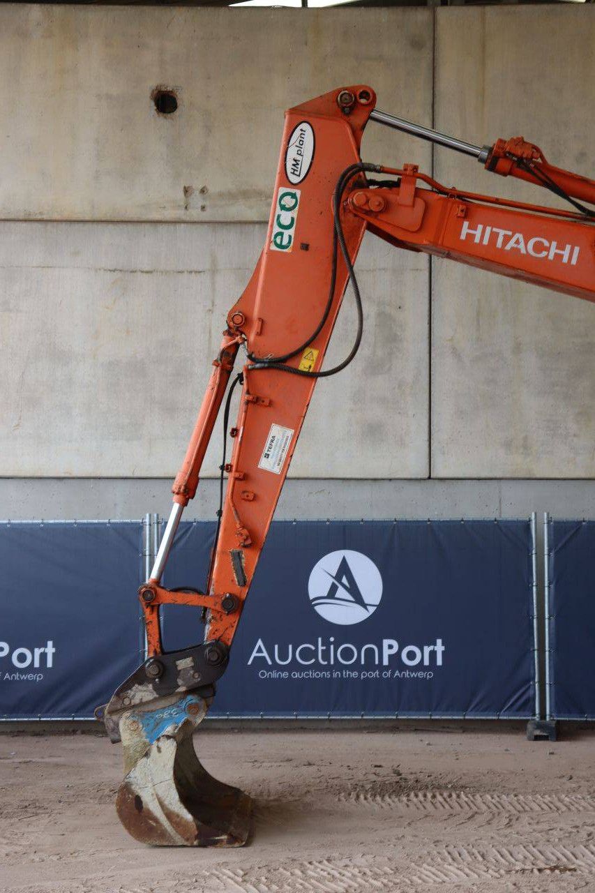 Crawler excavator Hitachi ZX130LCN-5B Diesel 73.4kW 2013