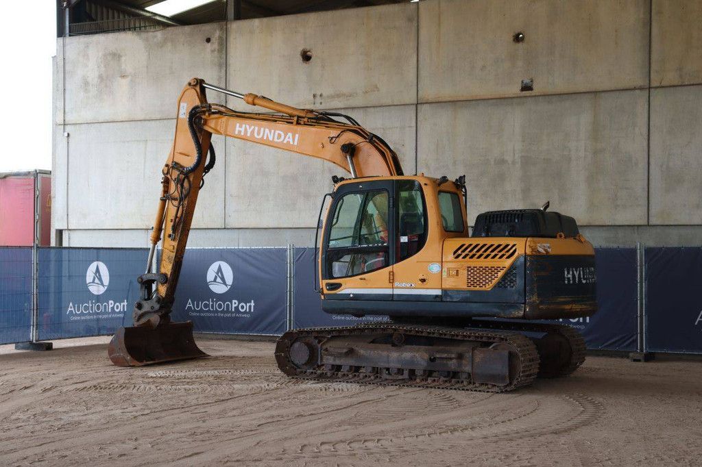 Raupenbagger Hyundai ROBEX140LC-9A Diesel 87kW 2014
