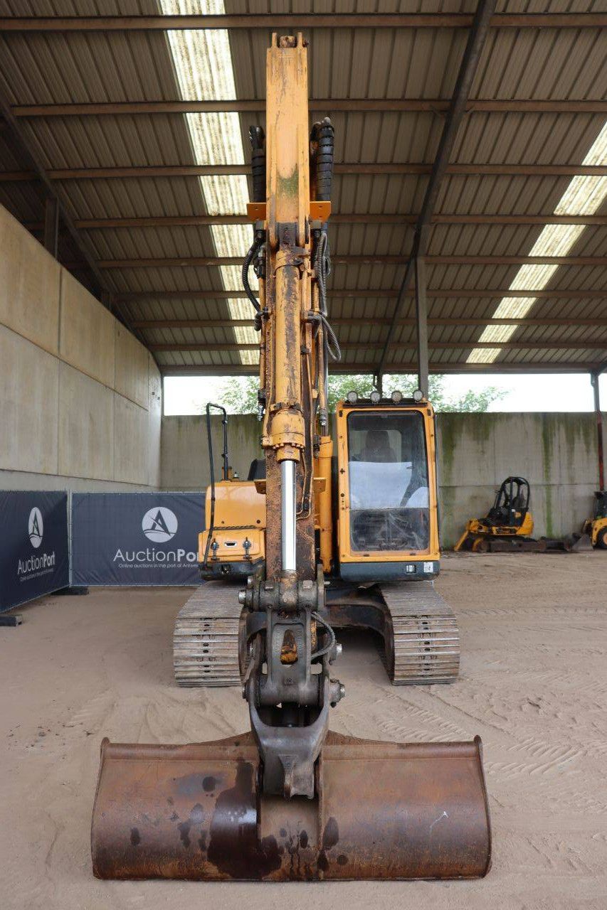Raupenbagger Hyundai ROBEX140LC-9A Diesel 87kW 2014