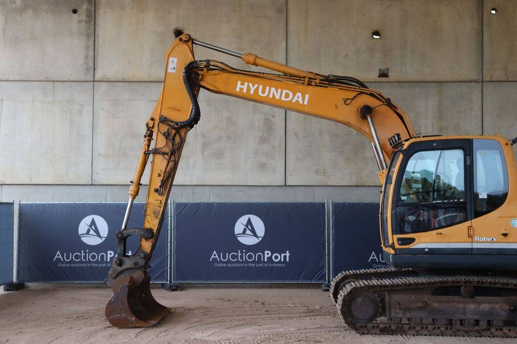 Raupenbagger Hyundai ROBEX140LC-9A Diesel 87kW 2014