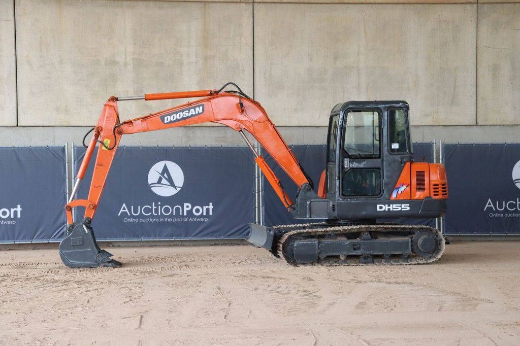 Doosan DH55-V Diesel 40kW Raupenbagger