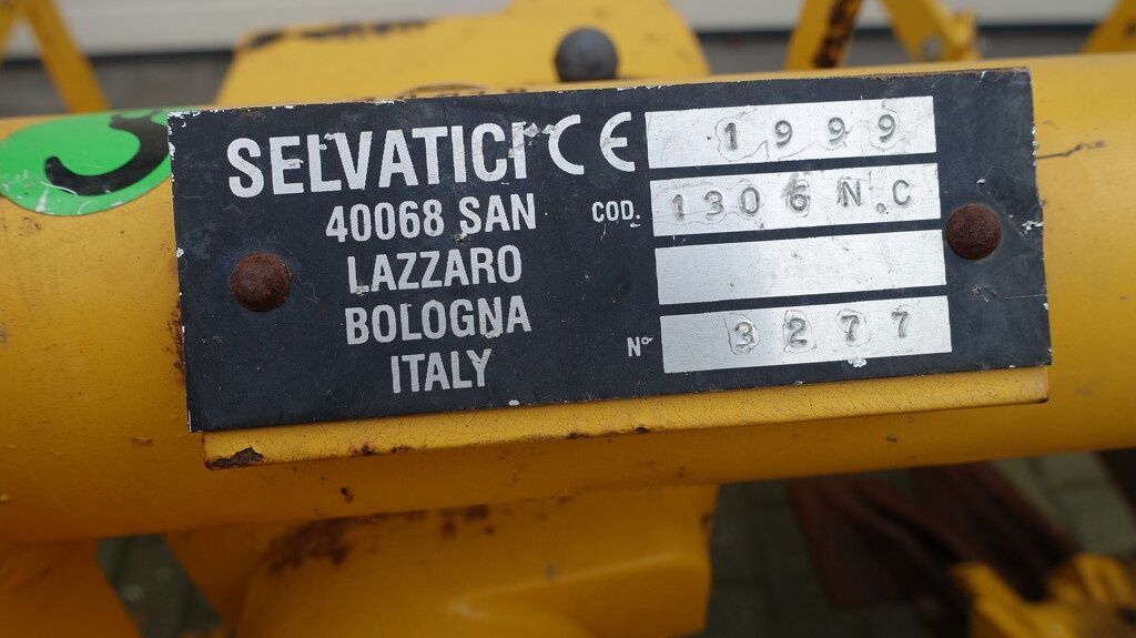 Selvatici Serie 150-90 Spitmachine