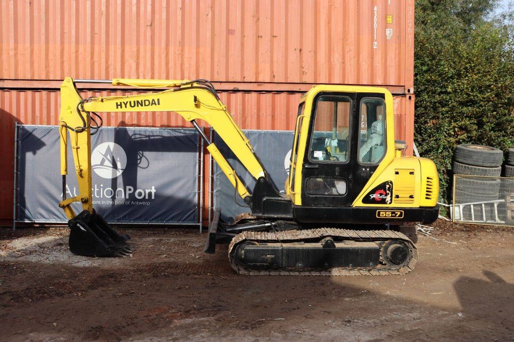 Hyundai R55-7 Dieselbagger 40kW 2010