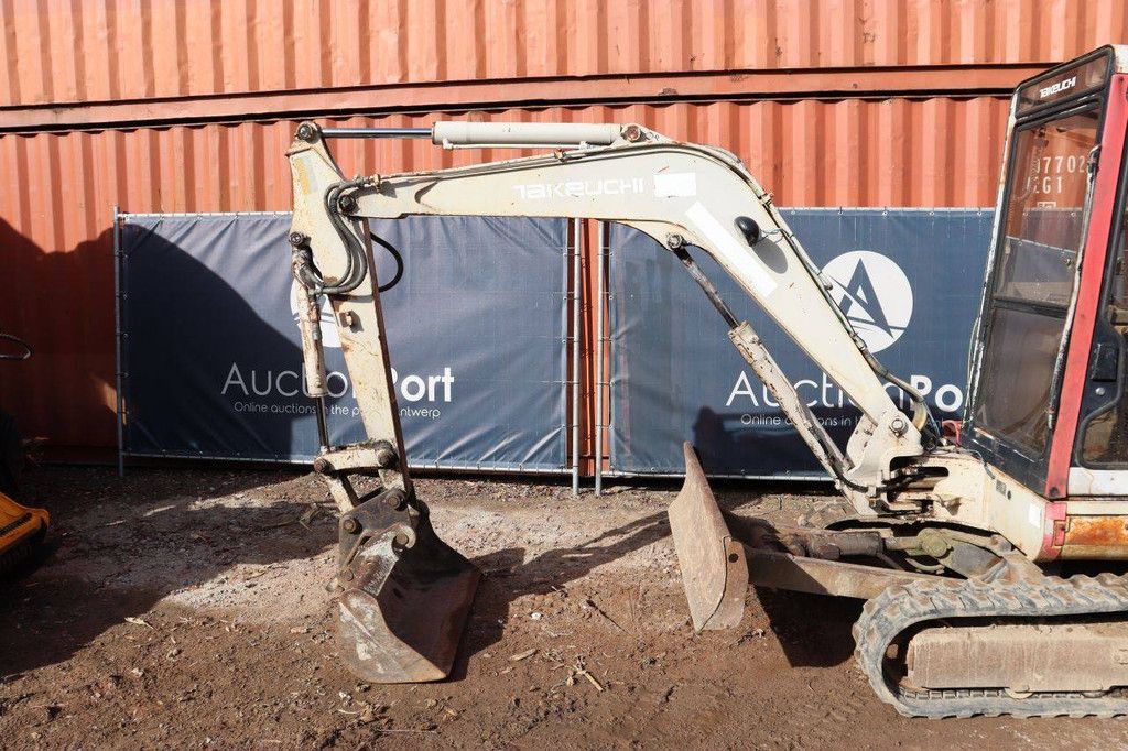 Crawler excavator Takeuchi TB035 Diesel 24.6kW