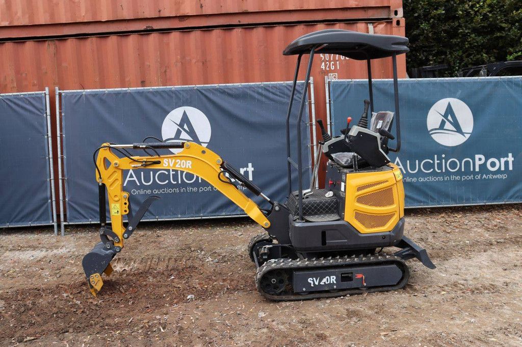 Mini excavator Starvox SV20R Petrol 11kW 2025