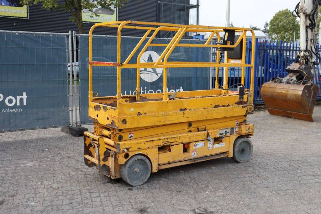 Schaarhoogwerker Haulotte Compact 8 Elektrisch 2014