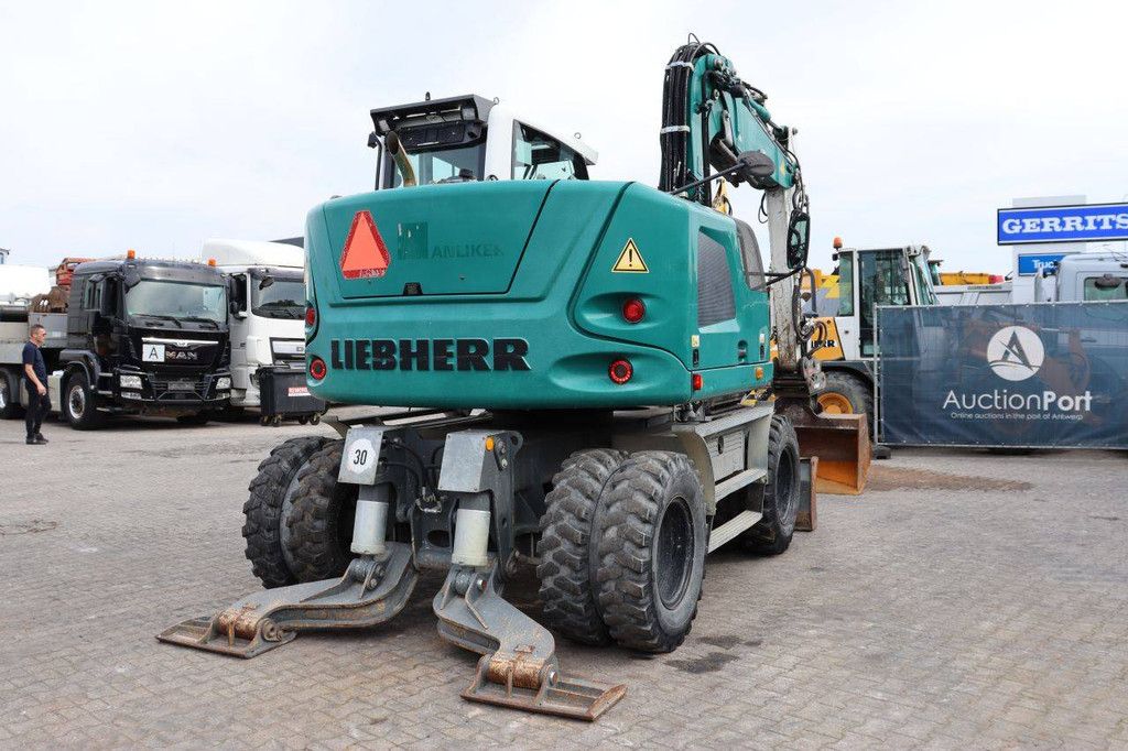 Liebherr A 910 Kompakt-Radbagger Diesel 75 kW 2015