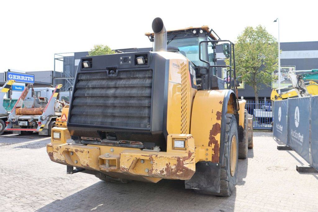 Caterpillar 966M Diesel 222kW Wheel Loader 2015