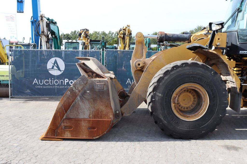 Caterpillar 966M Diesel 222kW Wheel Loader 2015